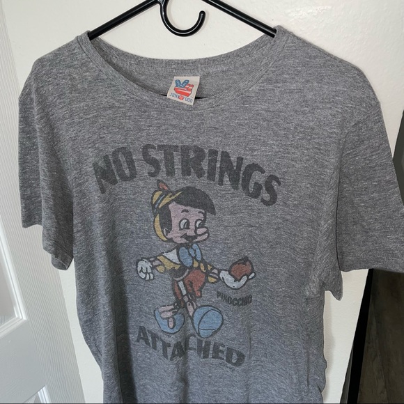 Junk Food Graphic Tee in Grey. No Strings Attached - Picture 4 of 6